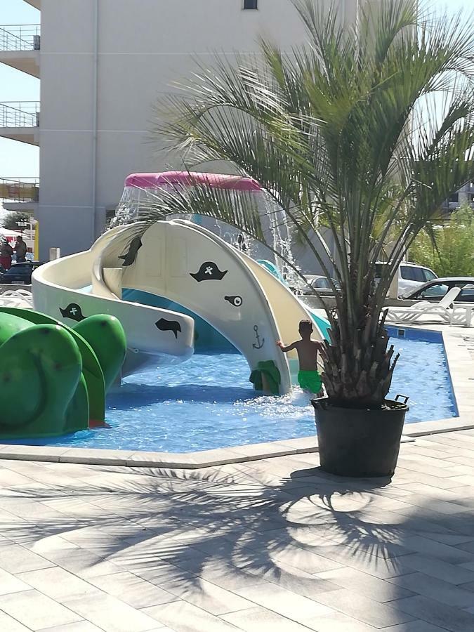 Apartament Alfie Mamaia Nord Năvodari Zewnętrze zdjęcie